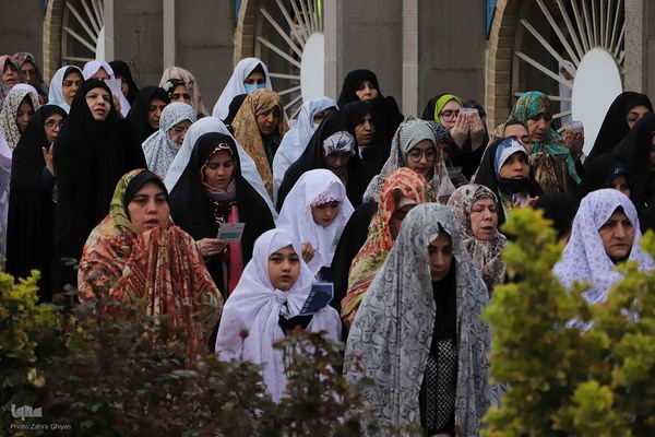 نماز عید فطر در تبریز