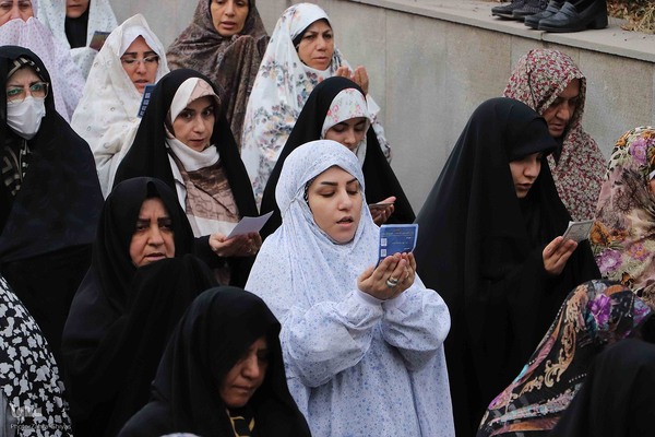 نماز عید فطر در تبریز