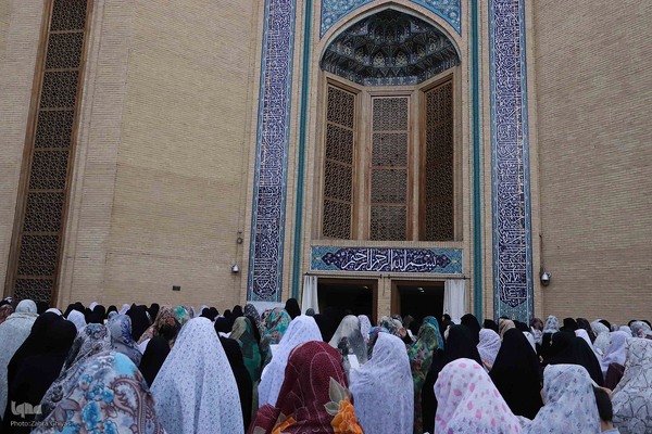 نماز عید فطر در تبریز