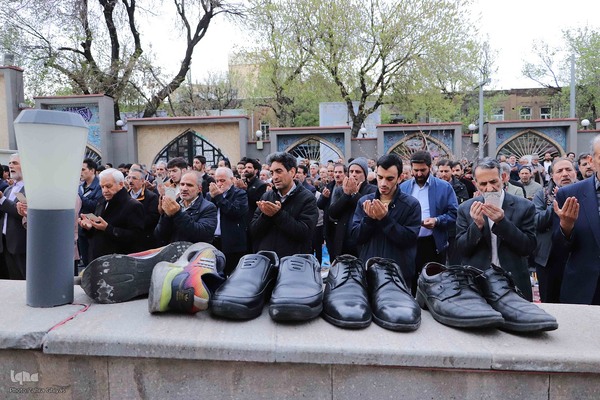 نماز عید فطر در تبریز