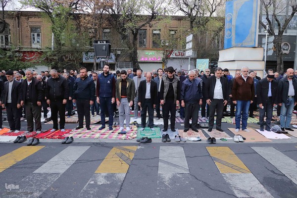 نماز عید فطر در تبریز