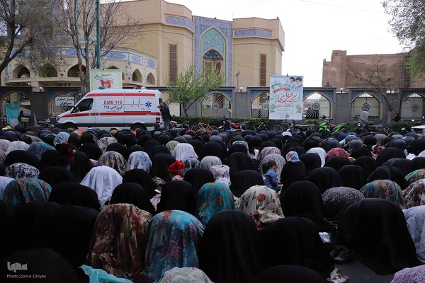 نماز عید فطر در تبریز