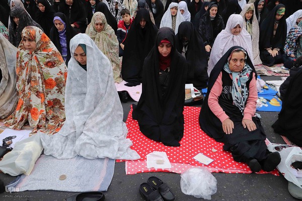 نماز عید فطر در تبریز