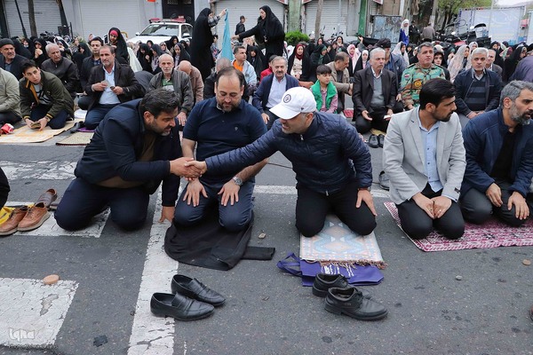 نماز عید فطر در تبریز