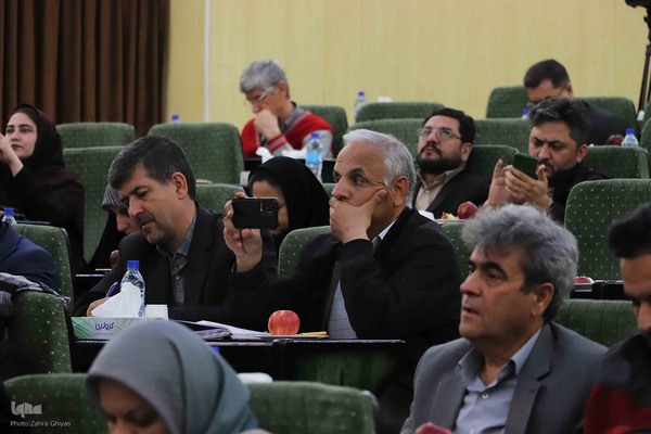 نشست استاندار آذربایجان شرقی با اصحاب زسانه