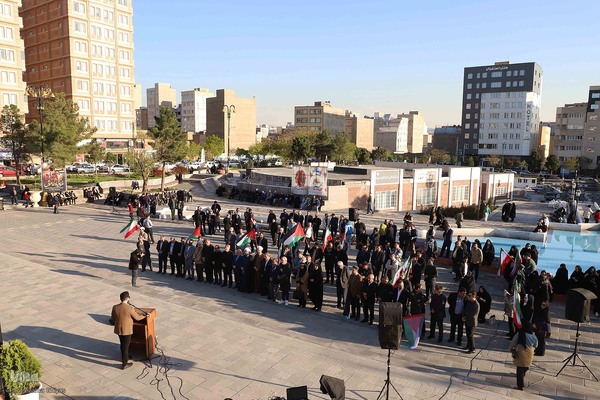گردهمایی اصحاب فرهنگ، هنر و رسانه آذربایجان‌شرقی در حمایت از مردم مظلوم غزه 
