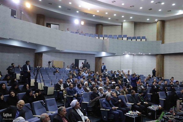 سوگواره شعر شهدای خدمت در تبریز