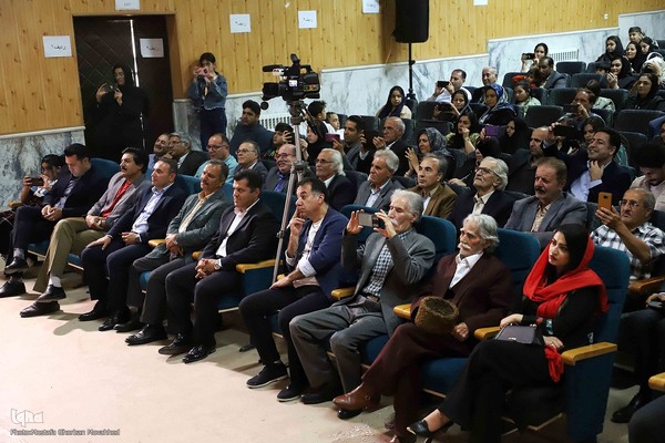 گزارش تصویری از: مراسم تجلیل از پیشکسوتان موسیقی منطقه ارسباران در اهر