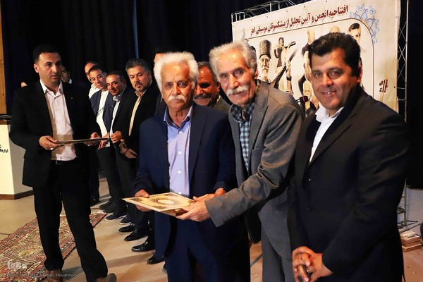 گزارش تصویری از: مراسم تجلیل از پیشکسوتان موسیقی منطقه ارسباران در اهر
