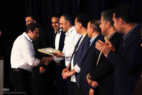 گزارش تصویری از: مراسم تجلیل از پیشکسوتان موسیقی منطقه ارسباران در اهر