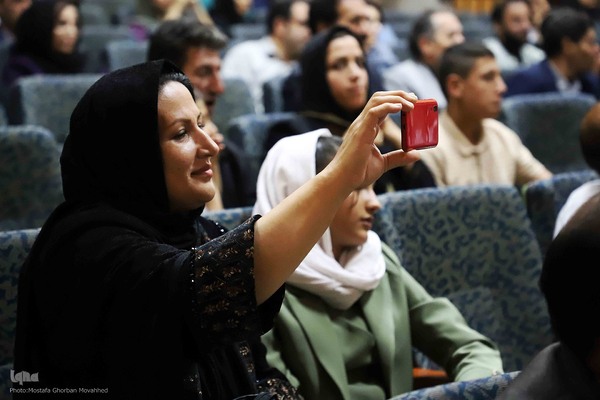 گزارش تصویری از: مراسم تجلیل از پیشکسوتان موسیقی منطقه ارسباران در اهر