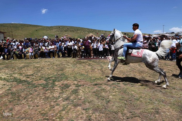 گزارش تصویری از: جشنواره فرهنگی، ورزشی و گردشگری روستای جوبند در شهرستان اهر 
