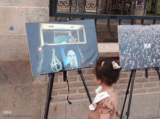 برپایی نخستین نمایشگاه عکس "در سوگ خورشید" در شهرستان اهر 