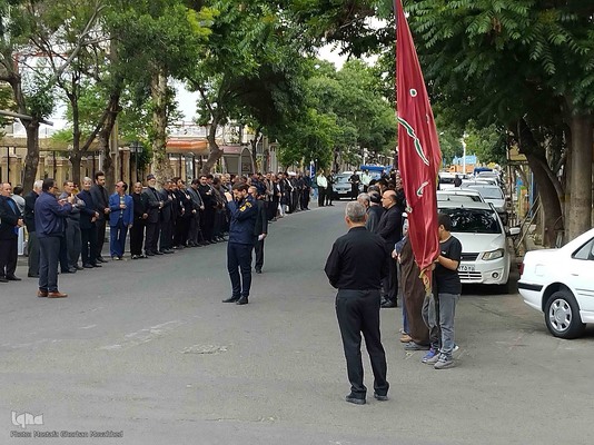 مراسم عزاداری خیابانی به مناسبت سالگرد ارتحال حضرت امام خمینی(ره) در اهر
