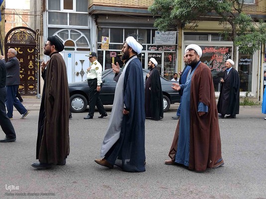 مراسم عزاداری خیابانی به مناسبت سالگرد ارتحال حضرت امام خمینی(ره) در اهر
