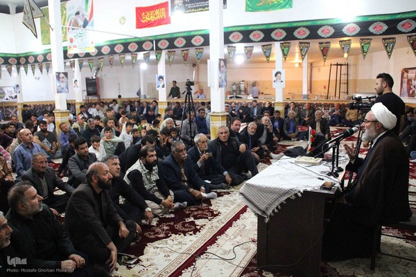  مراسم بزرگداشت سالروز ارتحال امام خمینی(ره) و گرامیداشت قیام خونین ۱۵ خرداد در روستای نقدوز اهر
