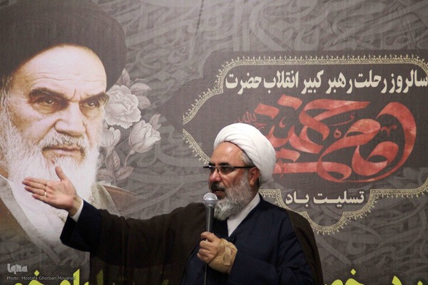  مراسم بزرگداشت سالروز ارتحال امام خمینی(ره) و گرامیداشت قیام خونین ۱۵ خرداد در روستای نقدوز اهر
