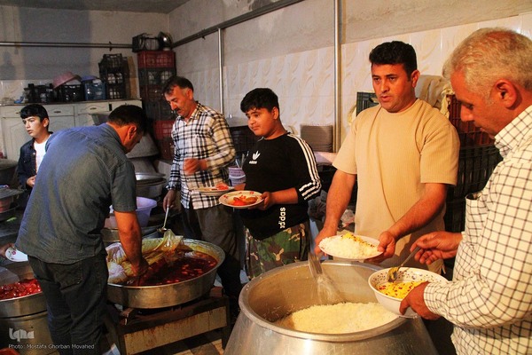  مراسم بزرگداشت سالروز ارتحال امام خمینی(ره) و گرامیداشت قیام خونین ۱۵ خرداد در روستای نقدوز اهر
