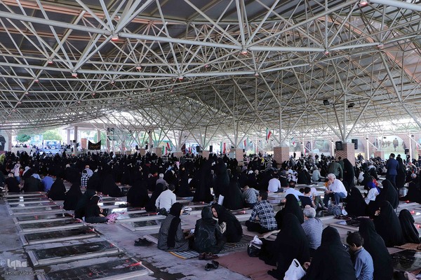 مراسم پرفیض دعای عرفه در تبریز