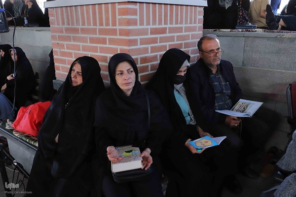 مراسم پرفیض دعای عرفه در تبریز