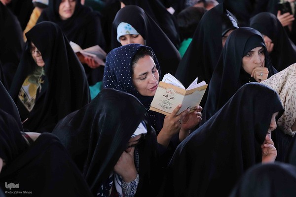 مراسم پرفیض دعای عرفه در تبریز