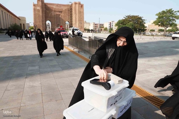 اقامه نماز عید قربان در تبریز