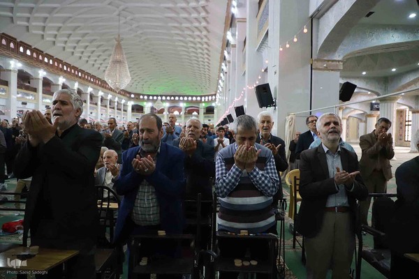 اقامه نماز عید قربان در تبریز