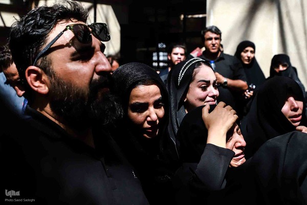 تشییع و تدفین پیکر شهدای تجاوز رژیم صهیونیستی در گلزار شهدای تبریز