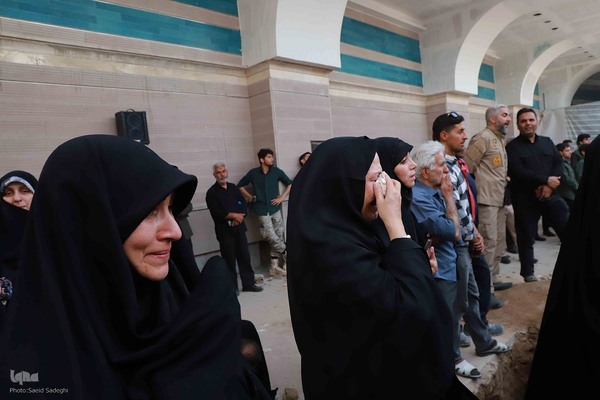 تشییع و تدفین پیکر شهدای تجاوز رژیم صهیونیستی در گلزار شهدای تبریز