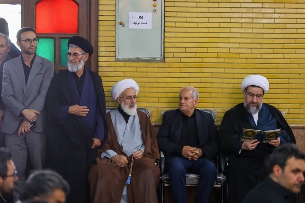 مراسم شام غریبان شهدای مدافعین امنیت