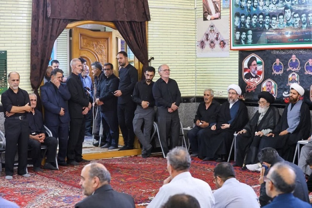مراسم شام غریبان شهدای مدافعین امنیت