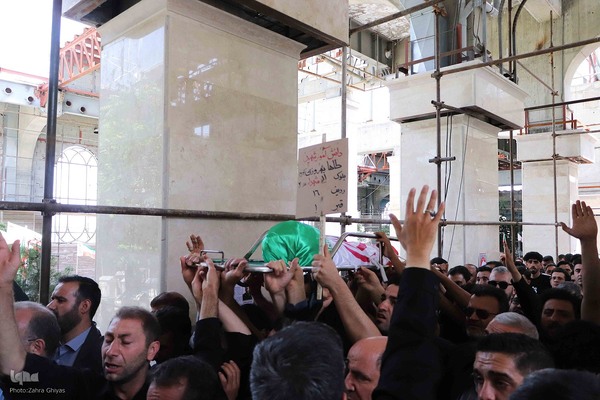 تشییع پیکر دو شهید قرآن آموز در تبریز