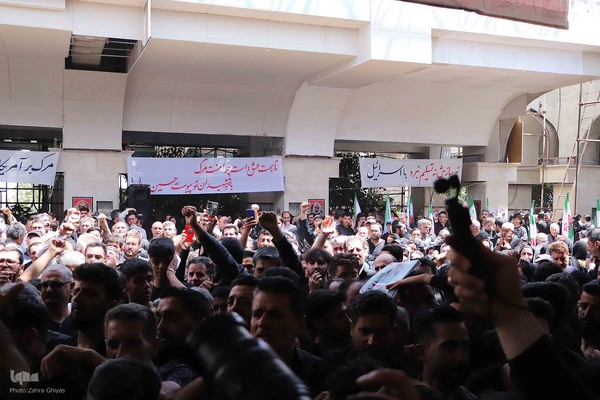 تشییع پیکر دو شهید قرآن آموز در تبریز