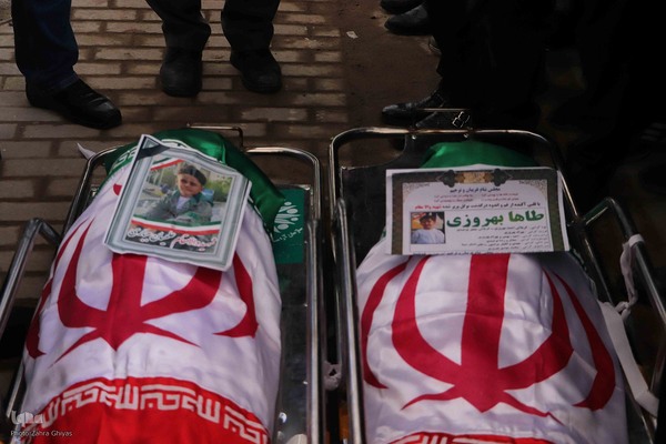 تشییع پیکر دو شهید قرآن آموز در تبریز