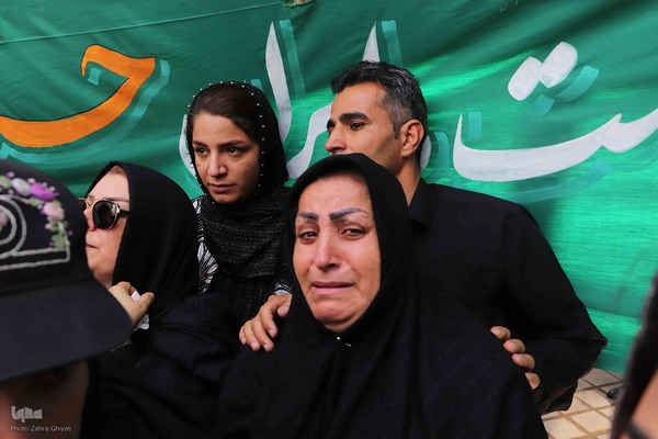 تشییع پیکر دو شهید قرآن آموز در تبریز