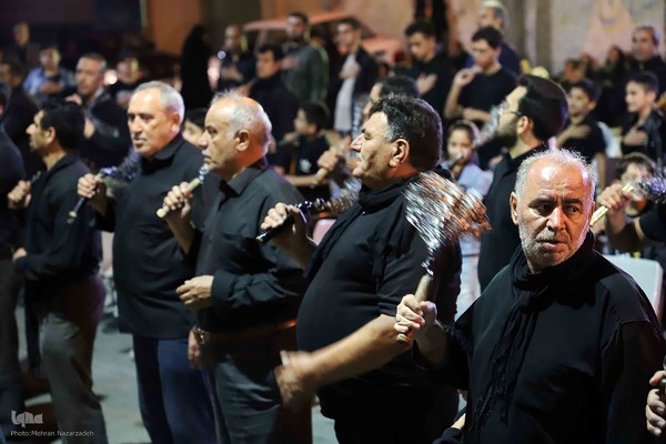 حال و هوای شب های محرم در هیات های عزاداری حضرت امام حسین (ع) در اهر