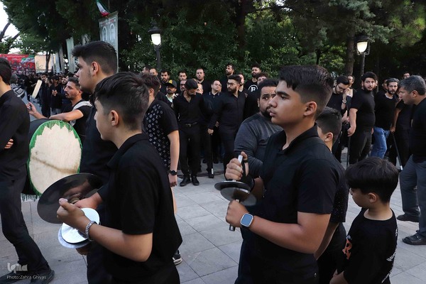 عژاداری تاسوعای حسینی با حضور رئیس جمهور در تبریز