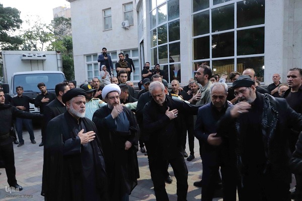 عژاداری تاسوعای حسینی با حضور رئیس جمهور در تبریز