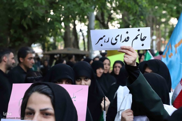 همایش زینبیون و کفن پوشان در محکومیت جنایات آمریکا و اسرائیل