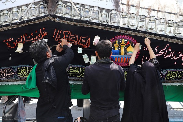 عزاداری ظهر عاشورا در تبریز