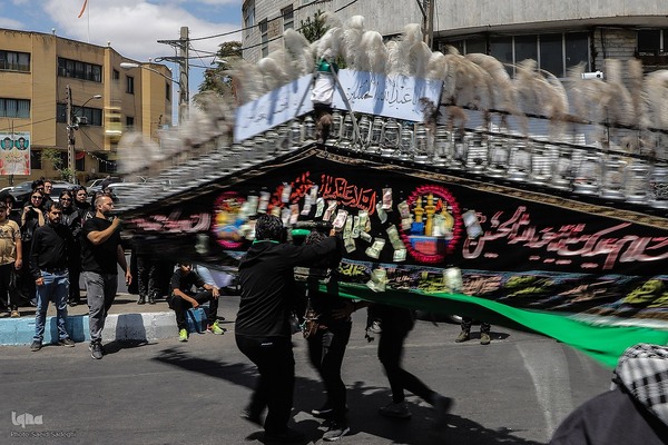 عزاداری ظهر عاشورا در تبریز