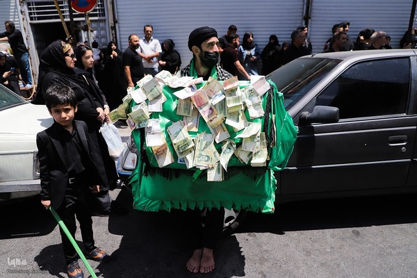 عزاداری ظهر عاشورا در تبریز