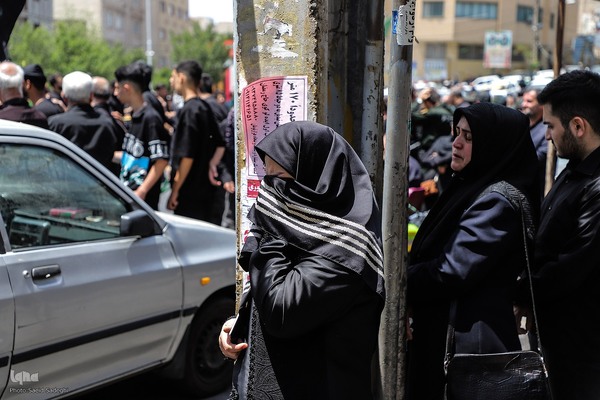 عزاداری ظهر عاشورا در تبریز