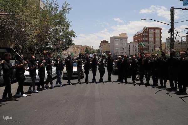 عزاداری ظهر عاشورا در تبریز