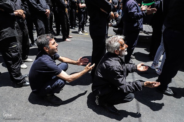 عزاداری ظهر عاشورا در تبریز