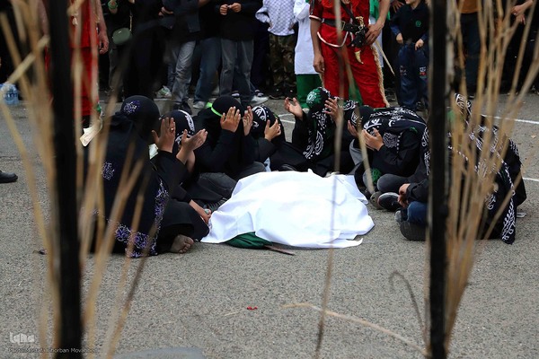 نمایش خیمه سوزان و حرکت نمادین کاروان اسرای کربلا – شهرستان اهر