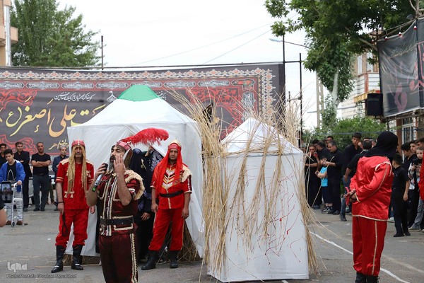 نمایش خیمه سوزان و حرکت نمادین کاروان اسرای کربلا – شهرستان اهر