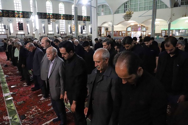 اقامه نماز ظهر عاشورا در اهر