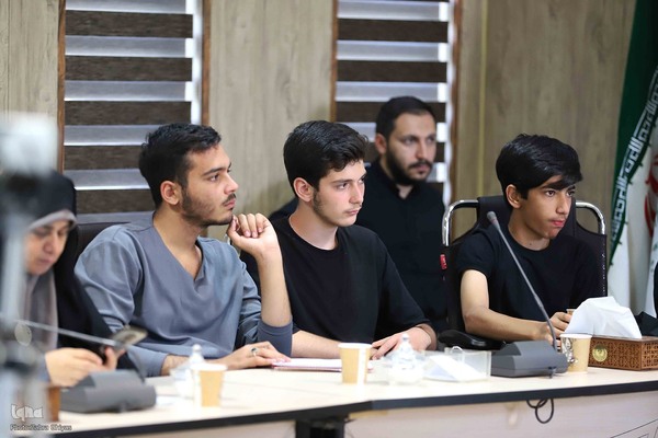 نشست تبیینی رویکرد رسانه ای تدبردر آیات مقاومت در تبریز