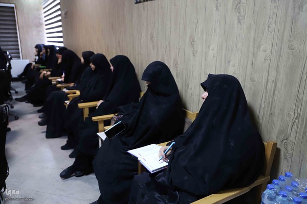 نشست تبیینی رویکرد رسانه ای تدبردر آیات مقاومت در تبریز